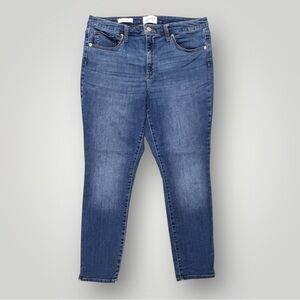 Universal Thread High Rise Skinny Jeans Women 16/33R Light Wash